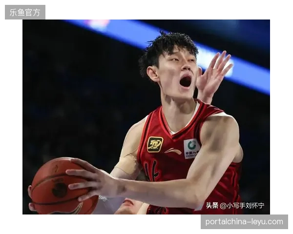 两大持球核心赛季表现难分伯仲，一阵后卫席位归属悬念迭起